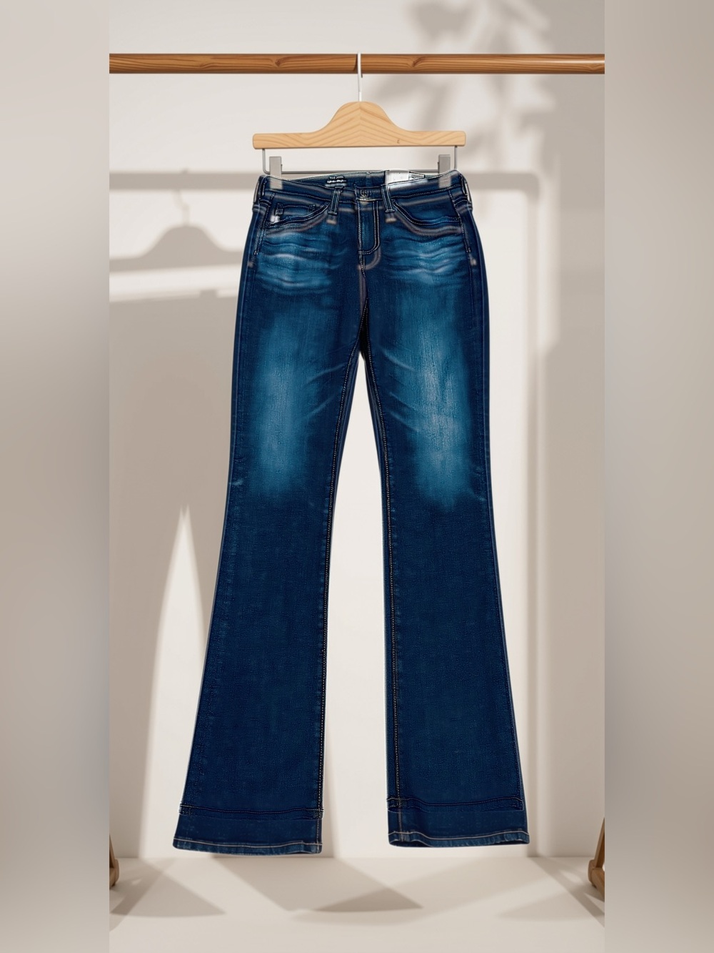 NWT AG THE JODI
High-Rise Slim Flare, in Beginnings, Size 24, Full Length